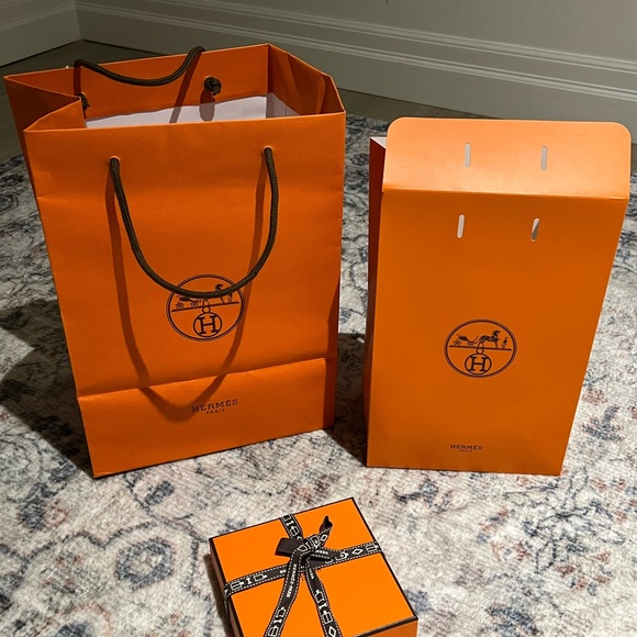 Other - New in bag- Hermes perfume set